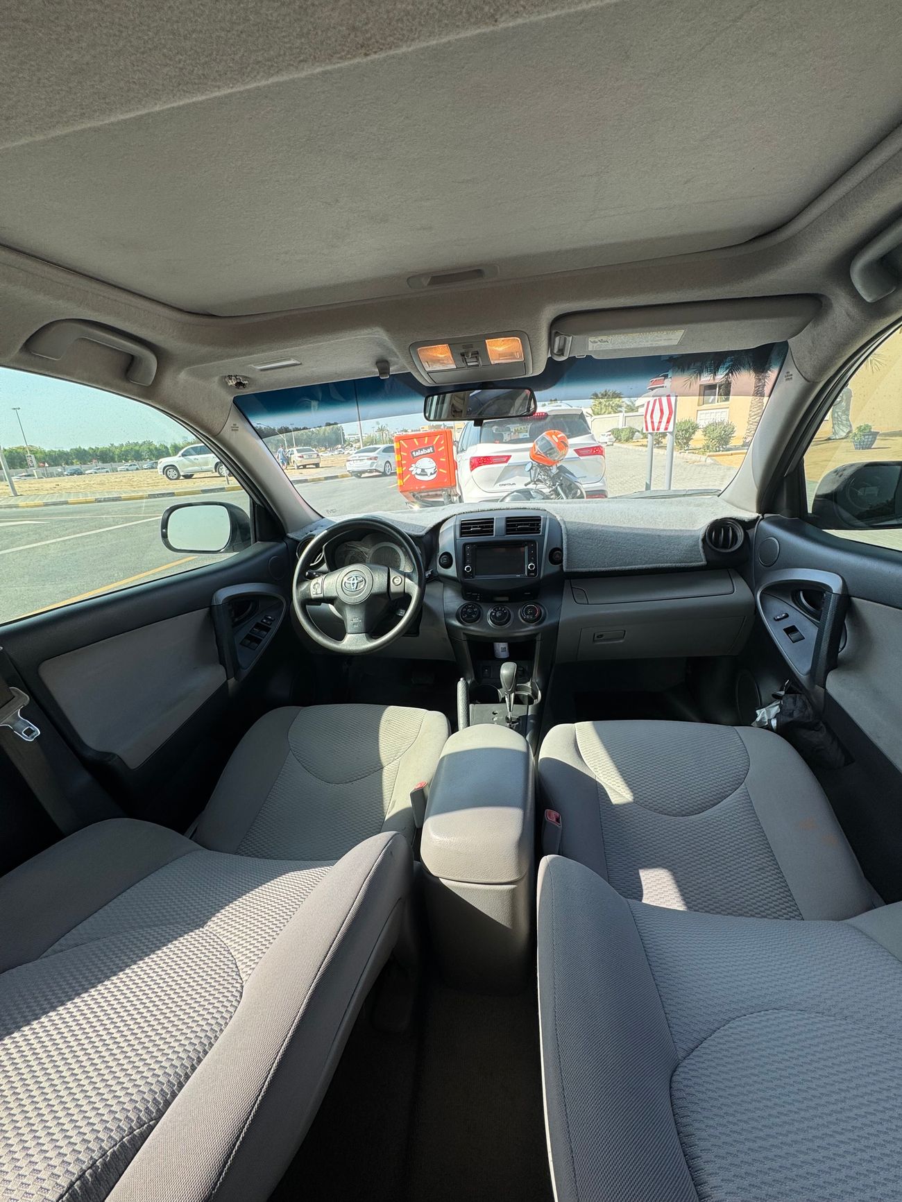 تويوتا راف ٤