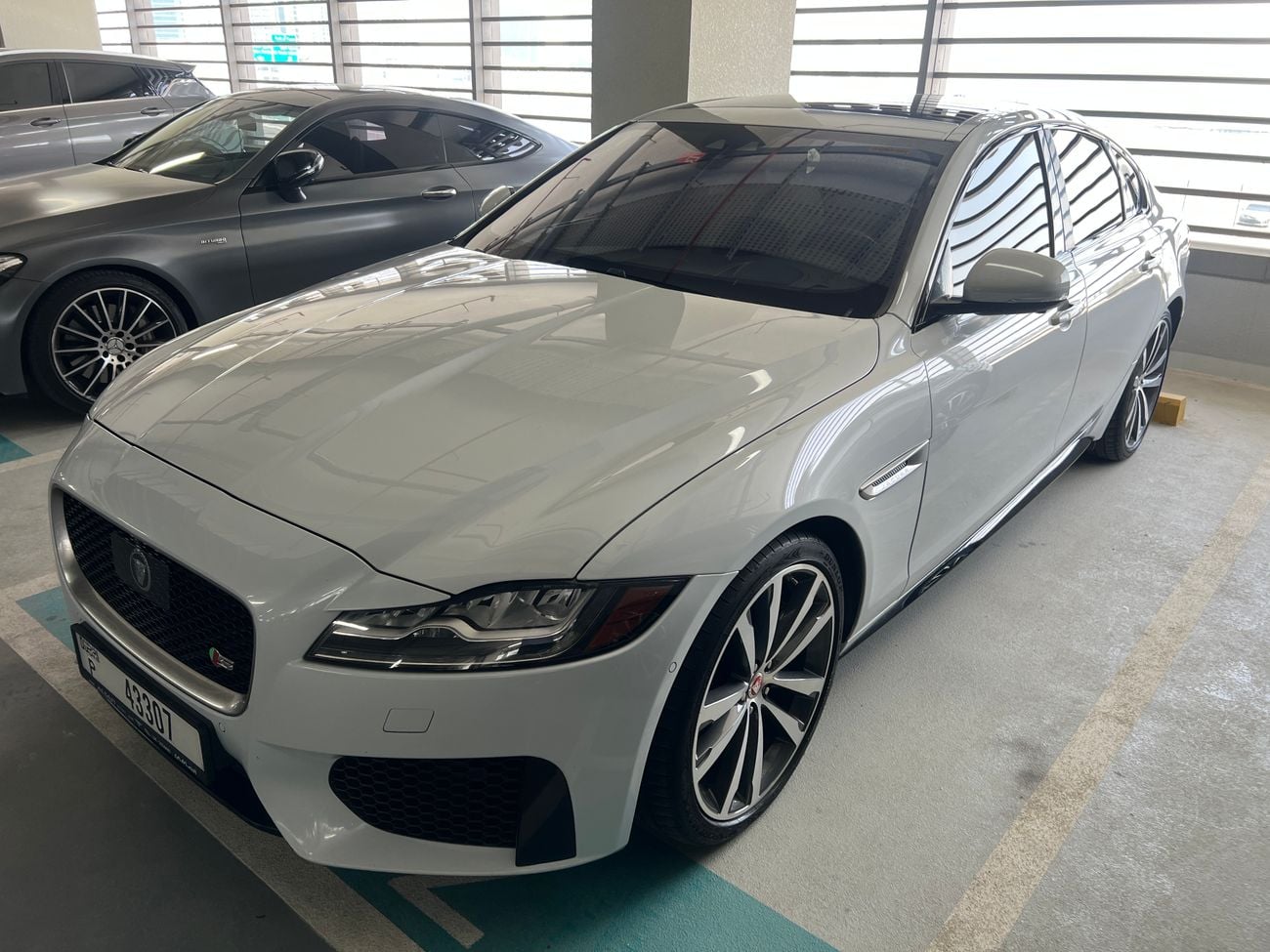 Jaguar XF