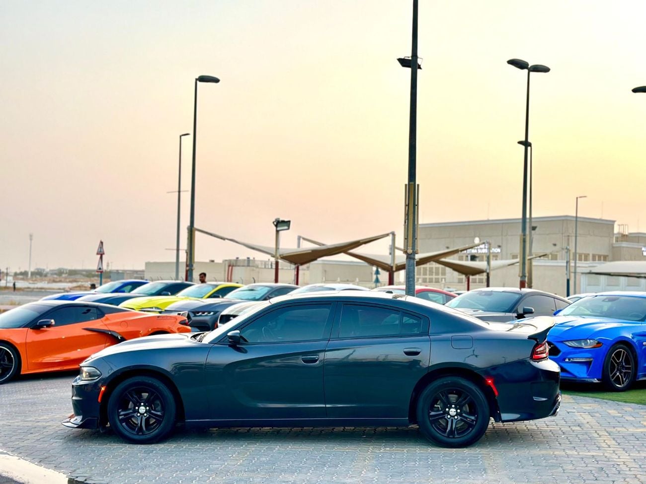 دودج تشارجر SXT
