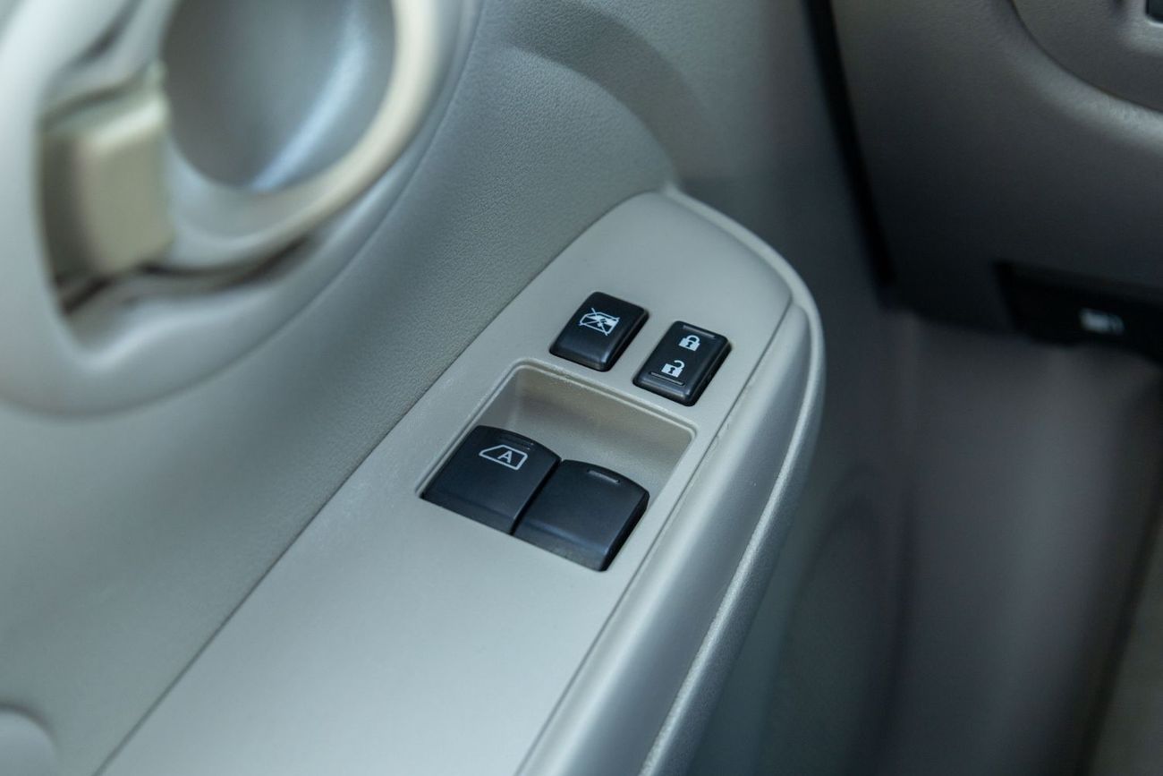 Nissan Sunny SV 1.5L l GCC | Zero Down Payment | AED 382 Monthly | Warranty