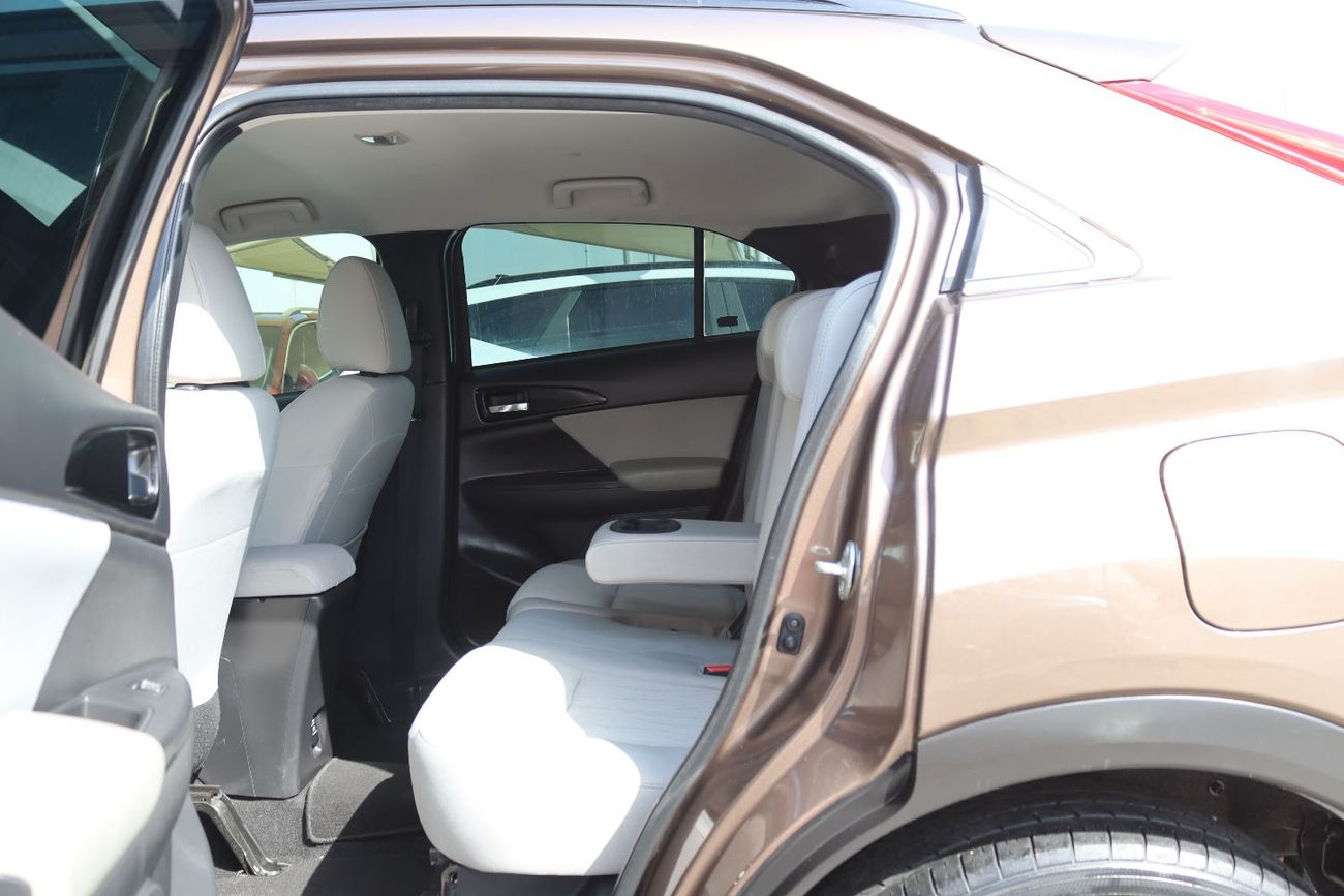 ميتسوبيشي إكلبس كروس ميتسوبيشى إكلبس كروس 2020 - خليجى - بدون حوادث - محرك.1.5L- بحاله ممتازه