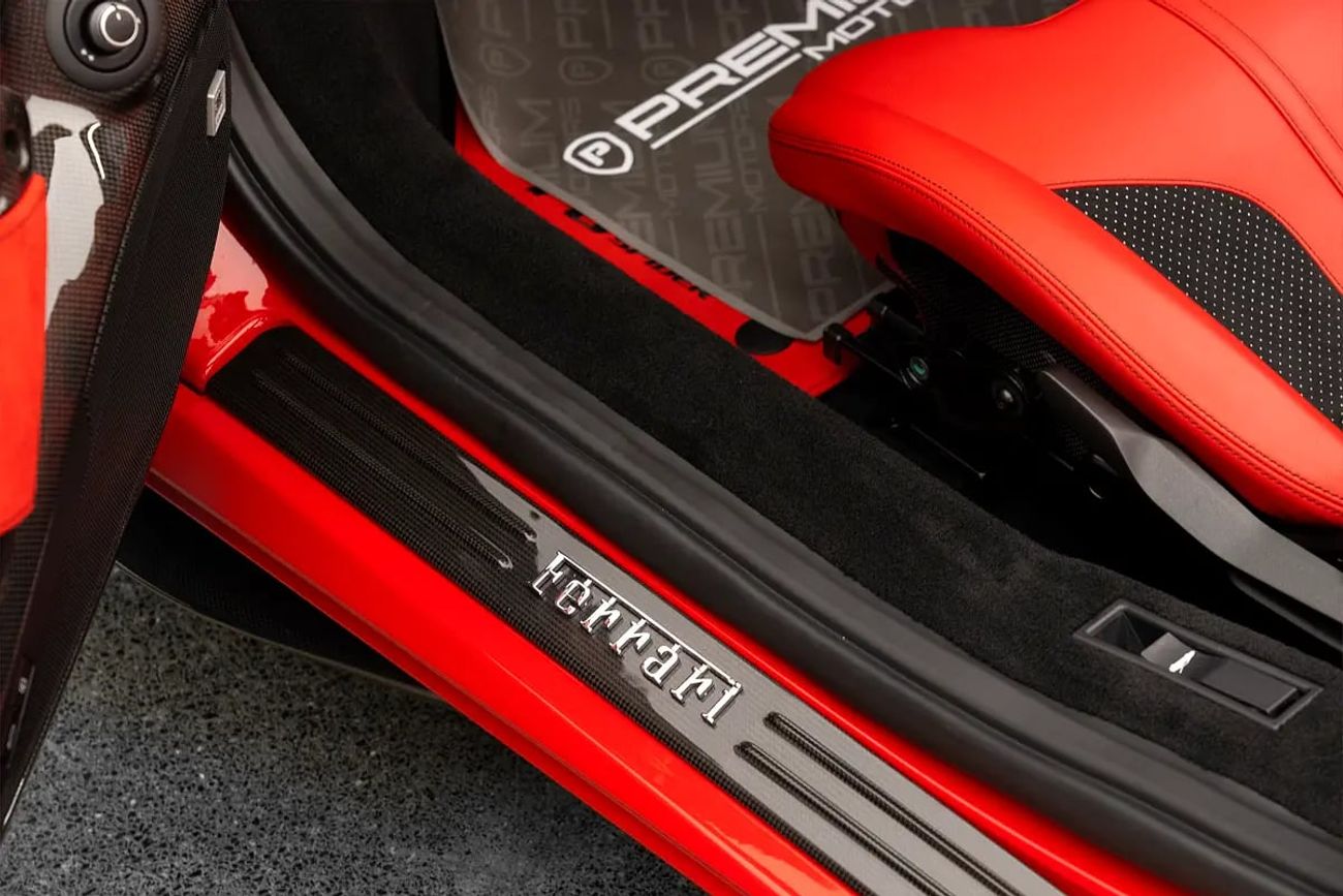 فيراري ف ٨ سبيدر 3.9T V8