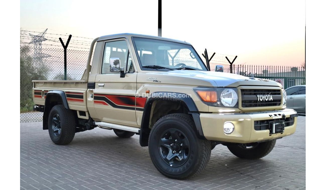Toyota Land Cruiser Pick Up TOYOTA_LC_PICK_UP_79TH_4.0L_FULL_OPTIONS