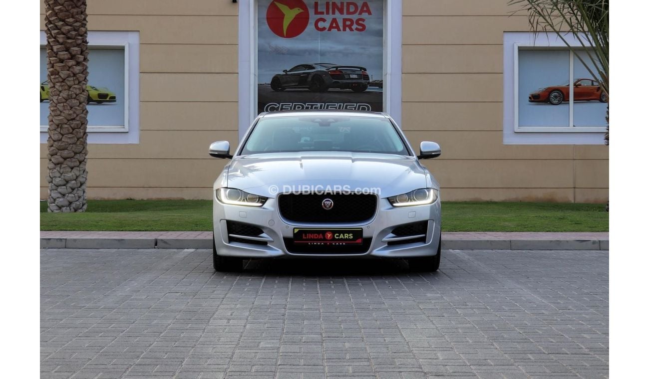 Jaguar XE