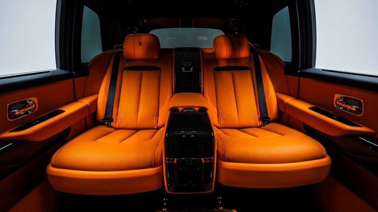 رولز رويس كولينان Black Badge With MANSORY Kit - 2024 - Japanese Specs