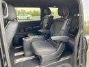 مرسيدس بنز V 300 Mercedes V-300 Desil V4 2022 Orginal Paint - Low Mileage - under warrnty Germany