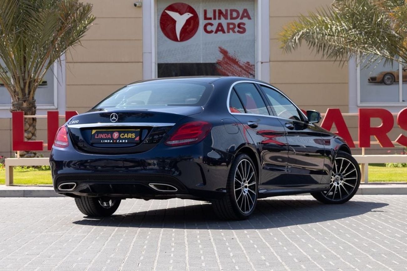 Mercedes-Benz C 200 Mercedes-Benz C200 2018 GCC under Warranty with Flexible Down-Payment.