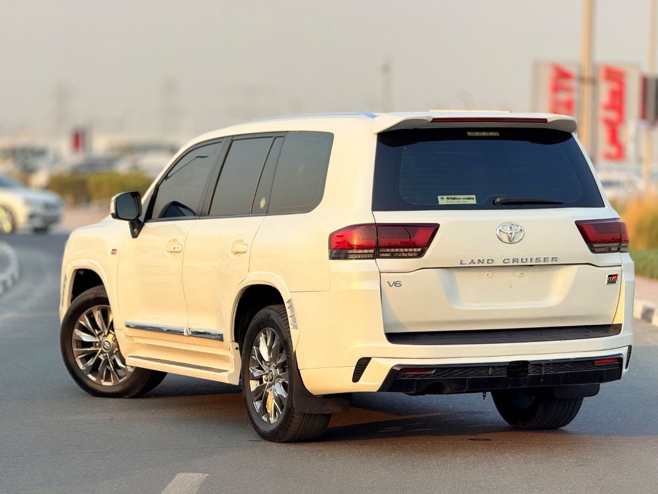 Toyota Land Cruiser 2013 GR upgrade 2025 full loaded GXR 4.0L (271 HP) 4WD V6