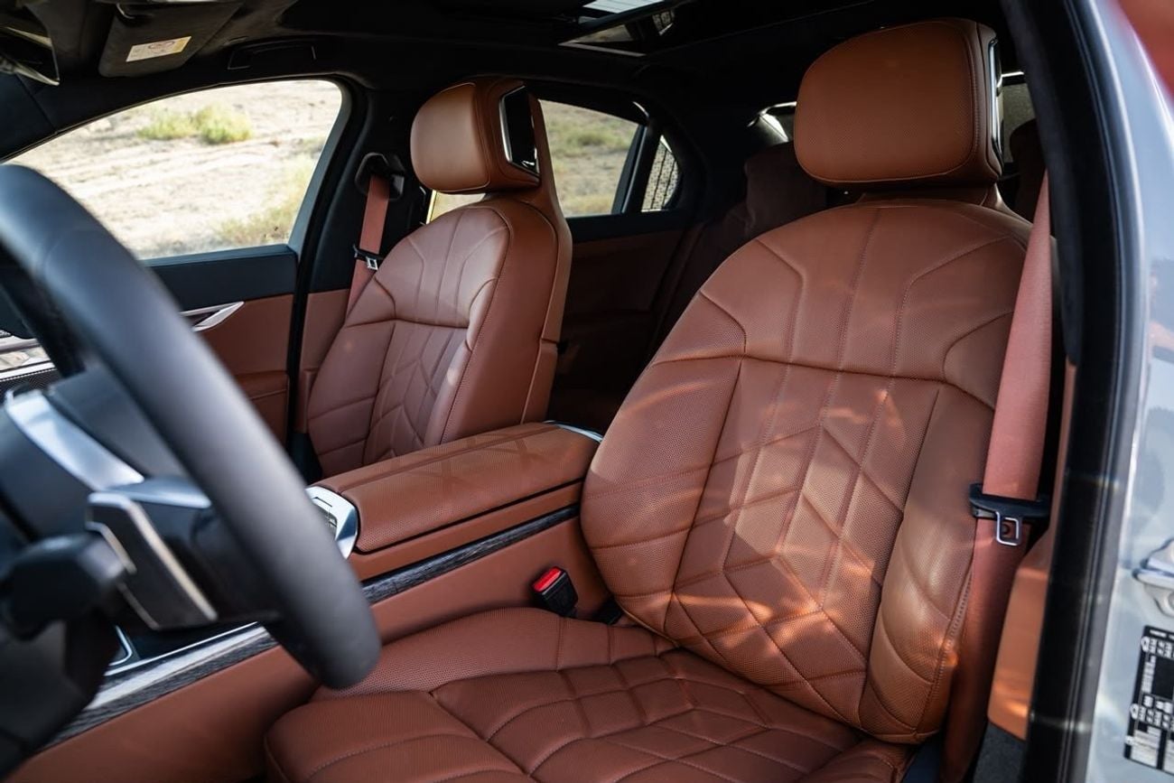 BMW 735i M SPORT INDIVIDUAL