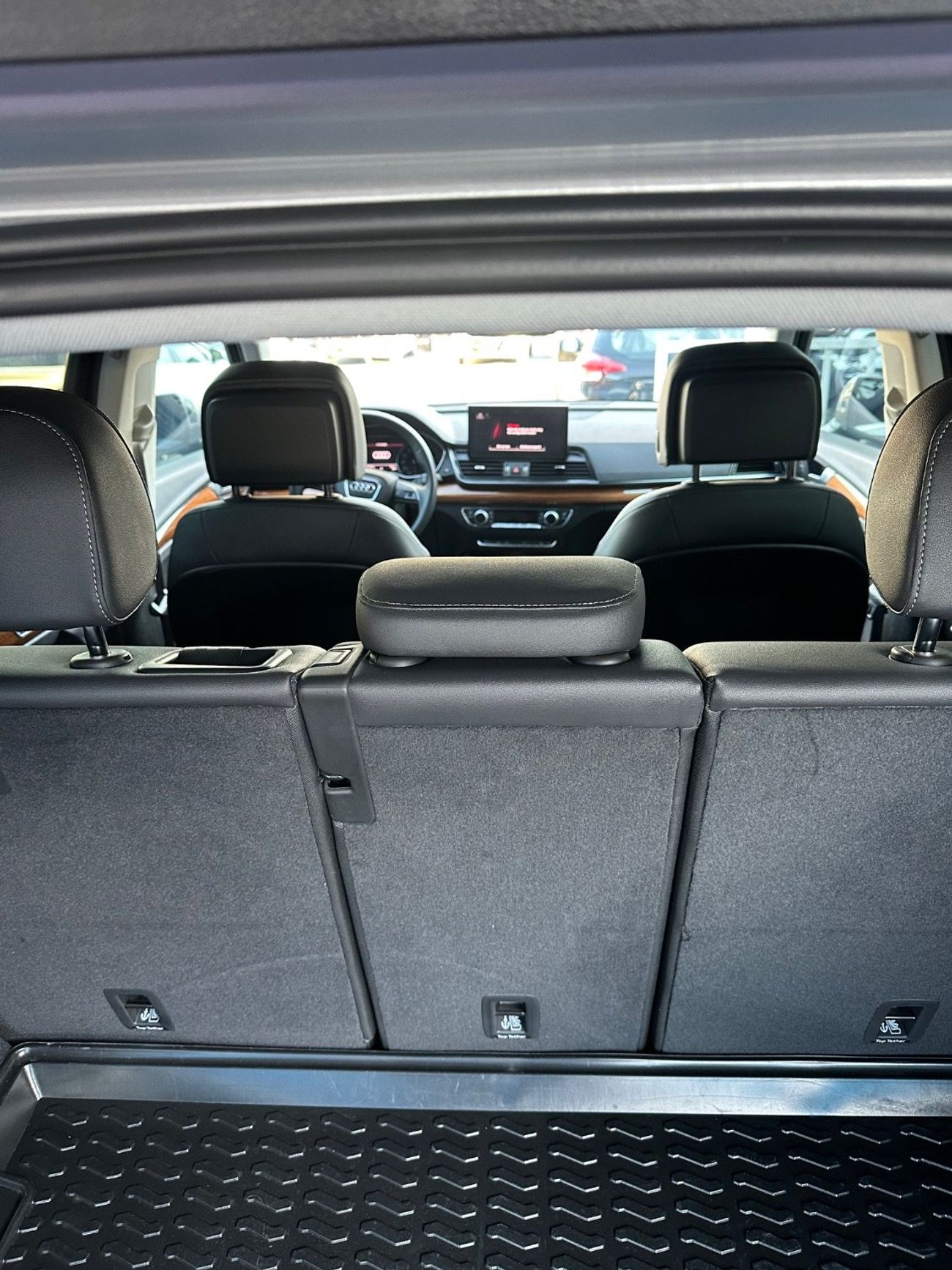 Audi Q5 45 TFSI Quattro S Line 2.0L (252 HP)