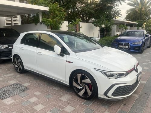 Volkswagen Golf GTI P1
