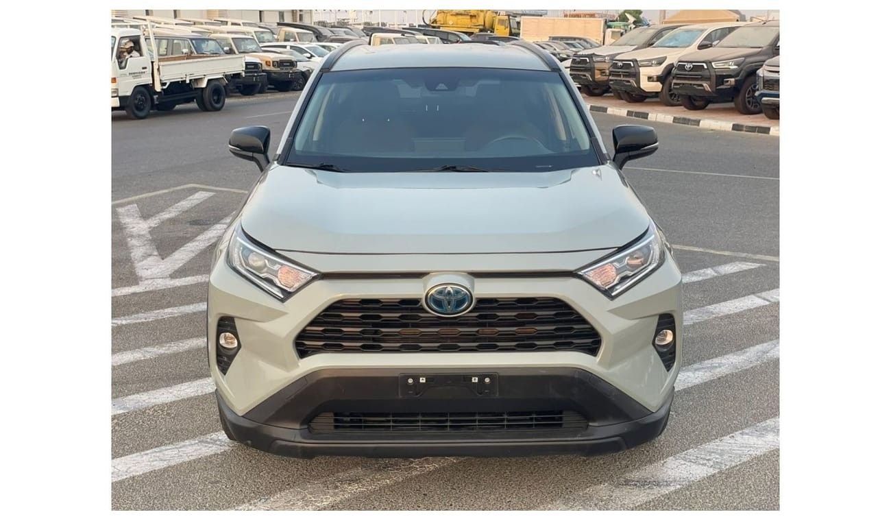 تويوتا راف ٤ 2020 Toyota Rav4 Hybrid Fuel 2.5L V4 MidOption+ Push Start - 4x4 AWD - 38,000 Mileage