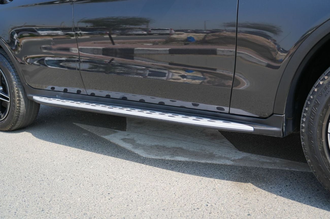 Mercedes-Benz GLC 300 4MATIC 2.0L