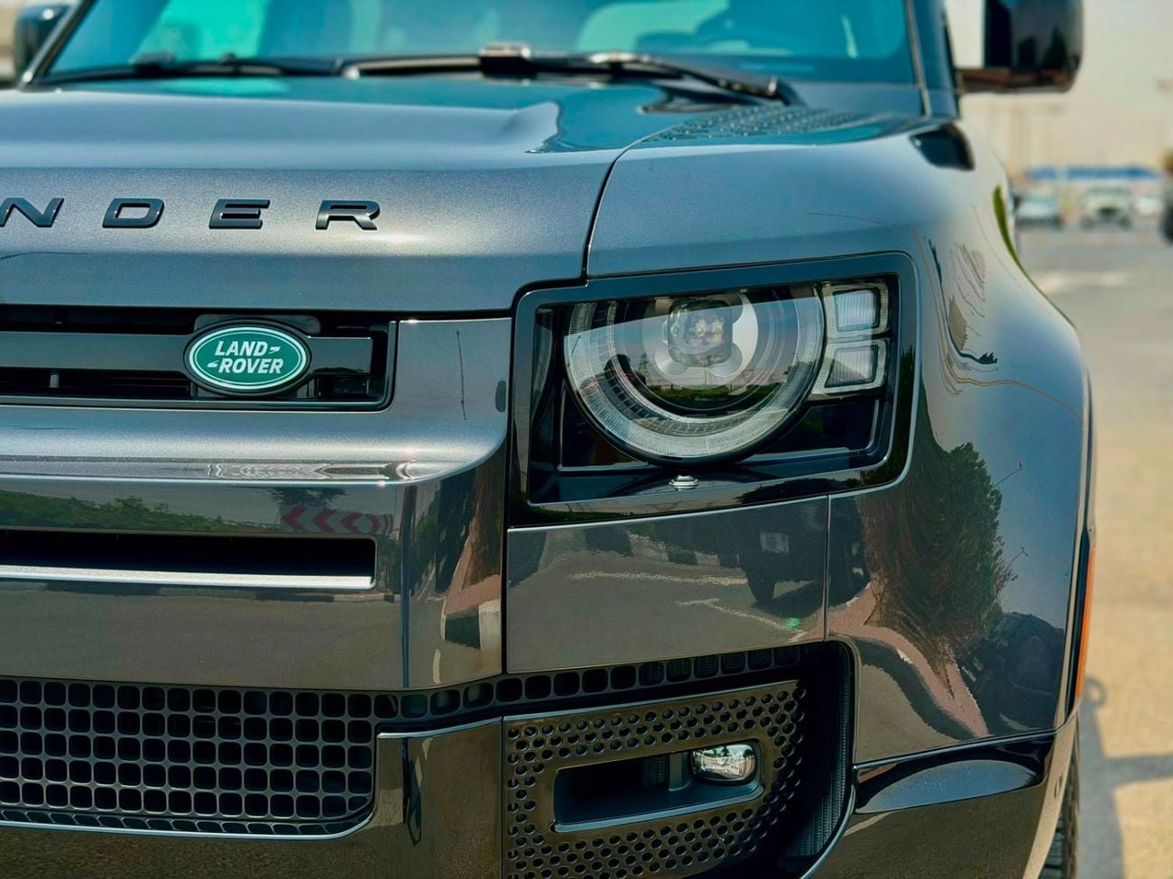 Land Rover Defender P500 X-DYNAMIC SE