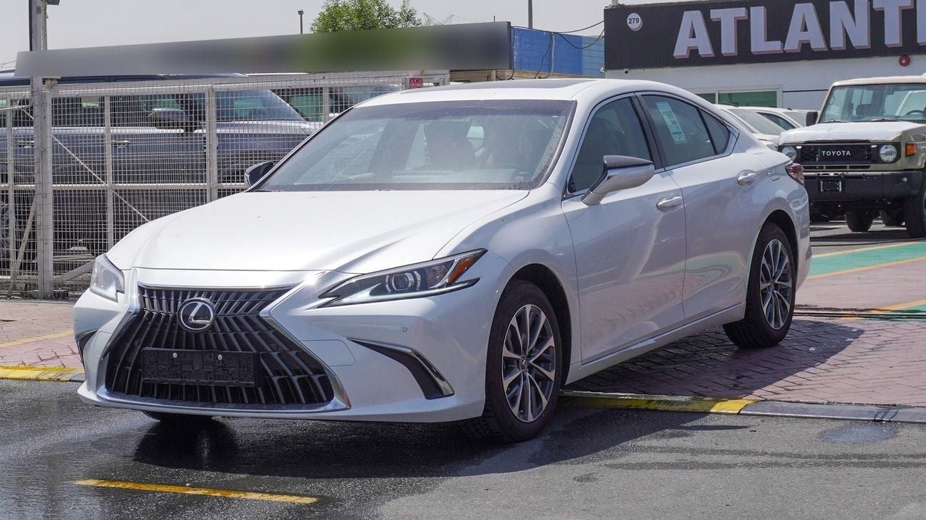 Lexus ES300h 2.5L Hybrid