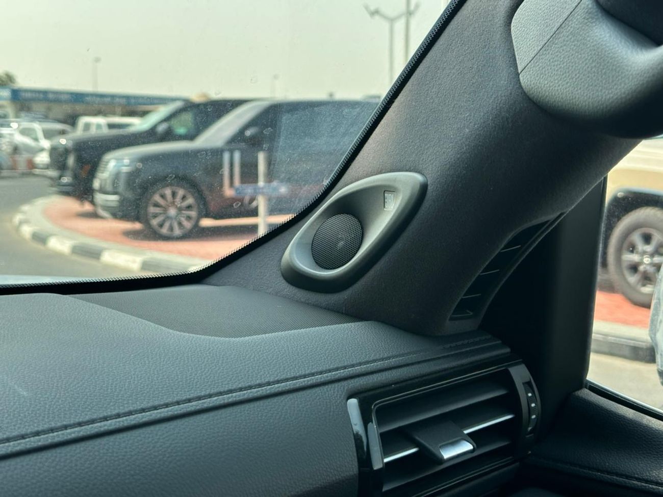 Toyota Land Cruiser LAND CRUISER VXR TWIN TURBO DIESEL