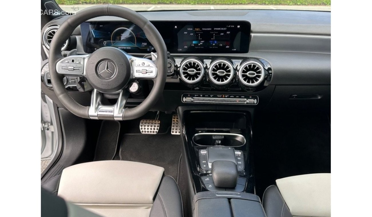 Mercedes-Benz CLA 35 AMG