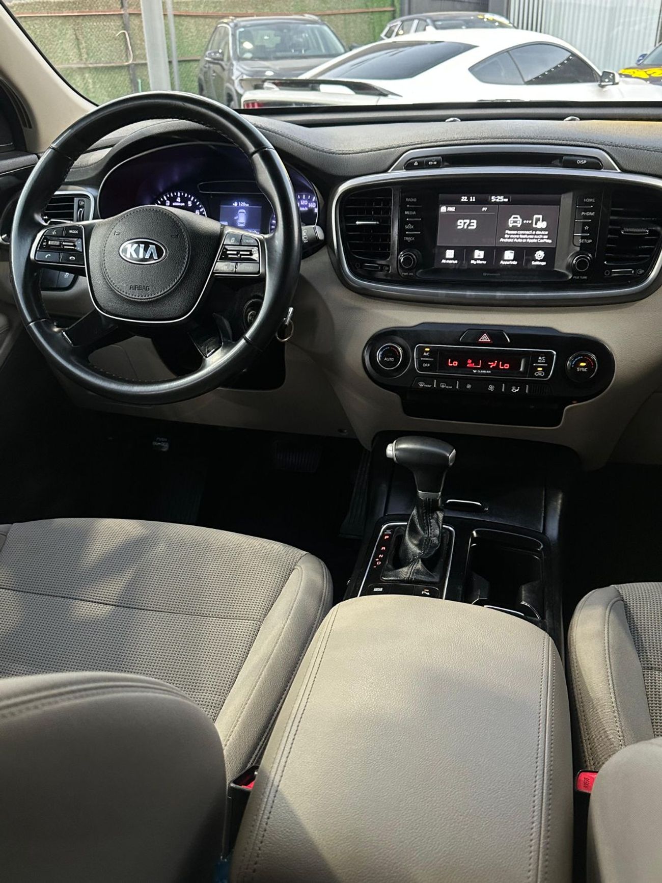 Kia Sorento Base 2.4L AWD