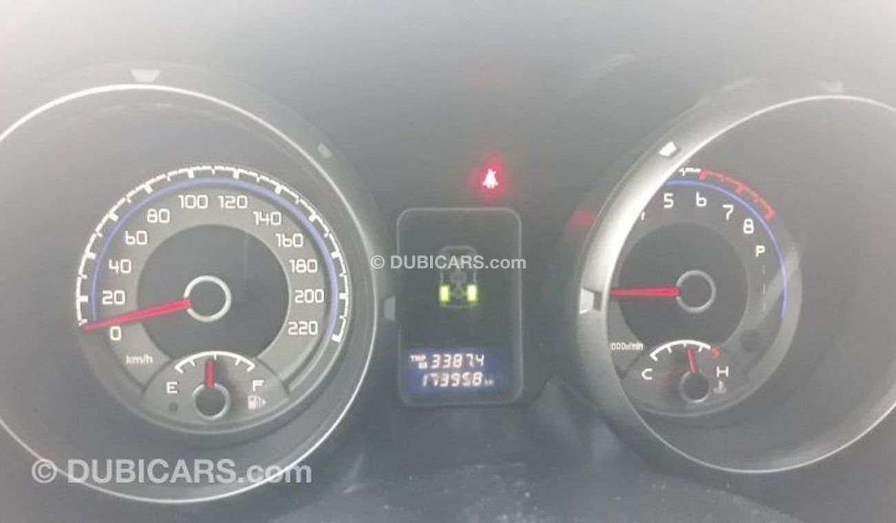Mitsubishi Pajero 2011 Gulf Specs Full options 3.5 ltr Sunroof Leather interiors