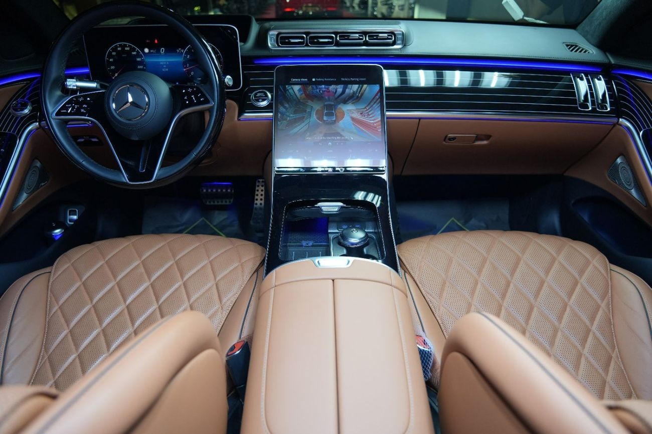 مرسيدس بنز S 500 Mercedes-Benz S 500 | 2023 GCC 4200km | 5 Years Warranty | AMG | Panoramic