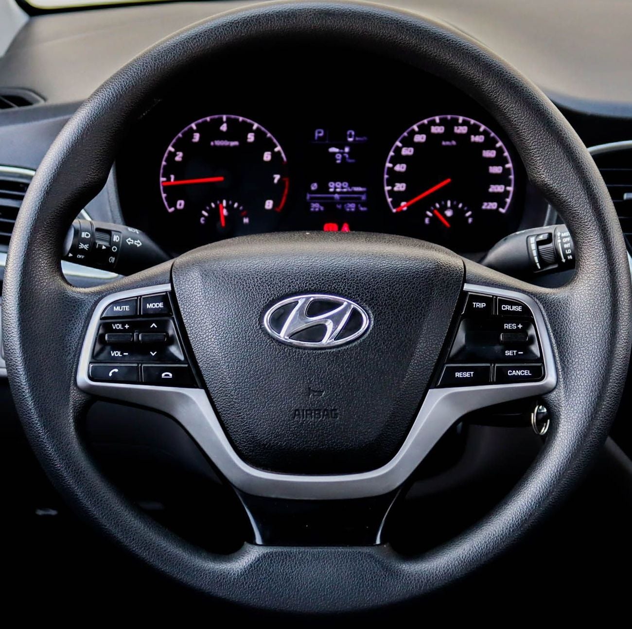 Hyundai Accent 2022 Hyundai Accent GL (RB), 4dr Sedan, 1.6L 4cyl Petrol, Automatic, Front Wheel Drive