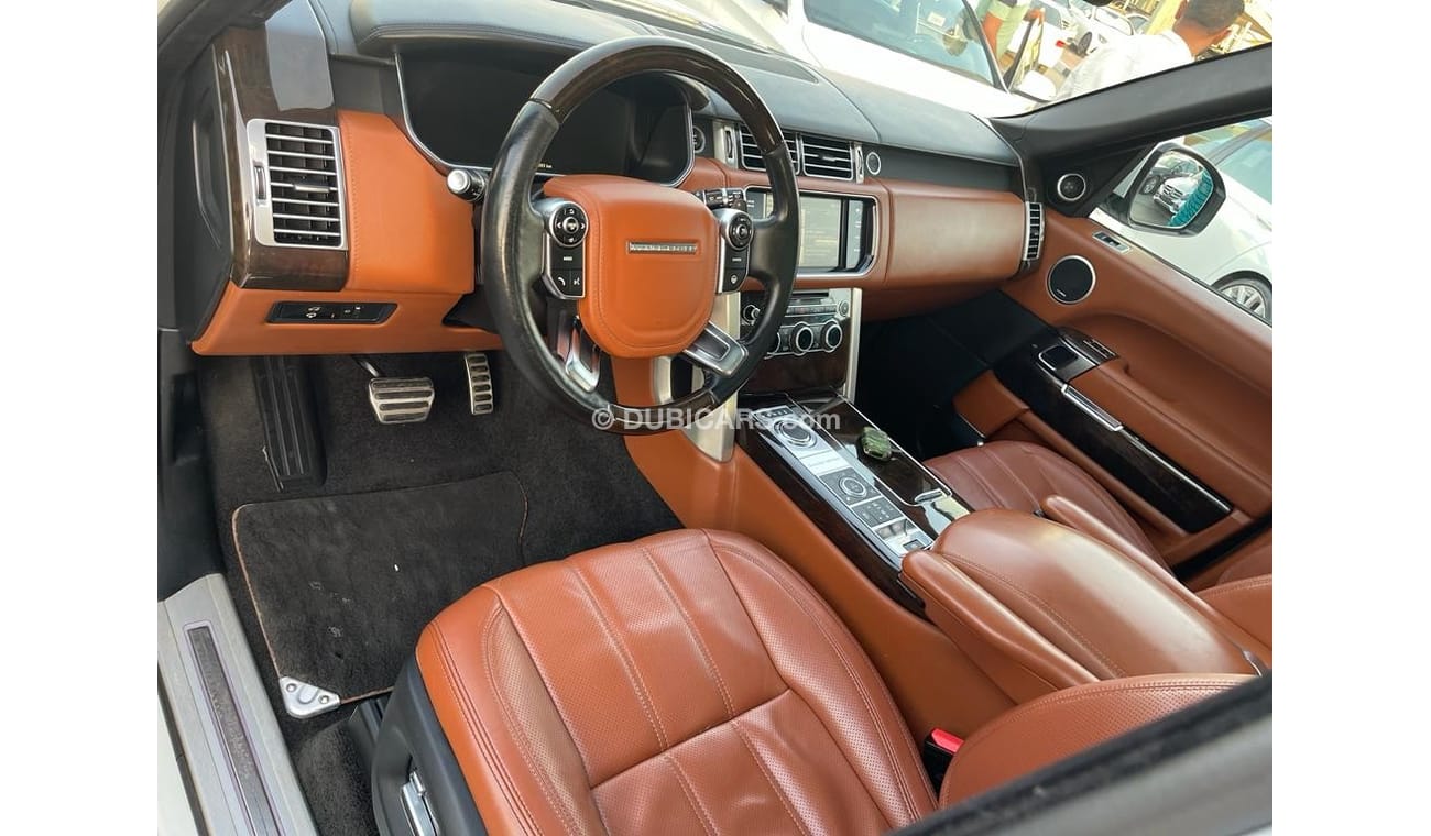Land Rover Range Rover Range Rover Autobiography_Gcc_2014_Excellent_Condition _Full option
