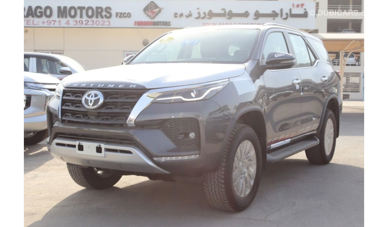 Toyota Fortuner VXR FULL OPTION 4.0 V6