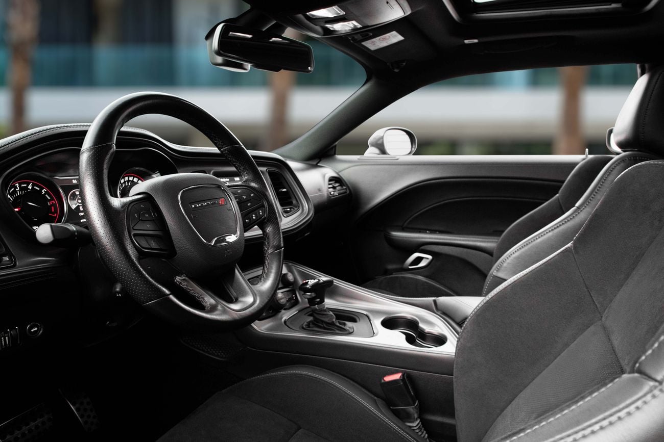 دودج تشالينجر Challenger R/T 5.7L | 3,134 P.M | 0% Downpayment | Perfect Condition!