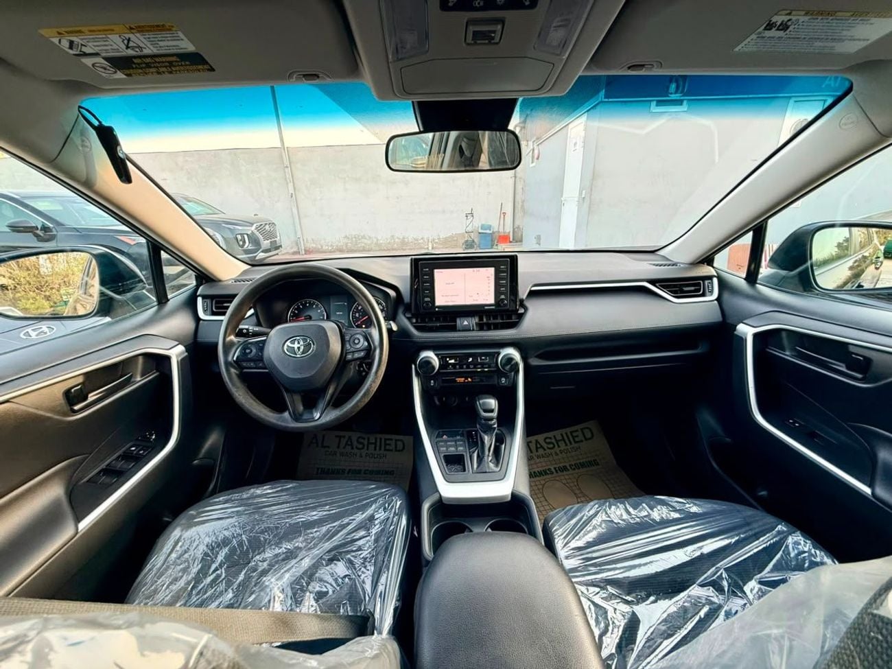 Toyota RAV4 2020 Toyota RAV4 LE 4x4 / AWD – Black   Mileage: 80,049  Engine: 2.5L 4-Cylinder Gasoline Horsepower