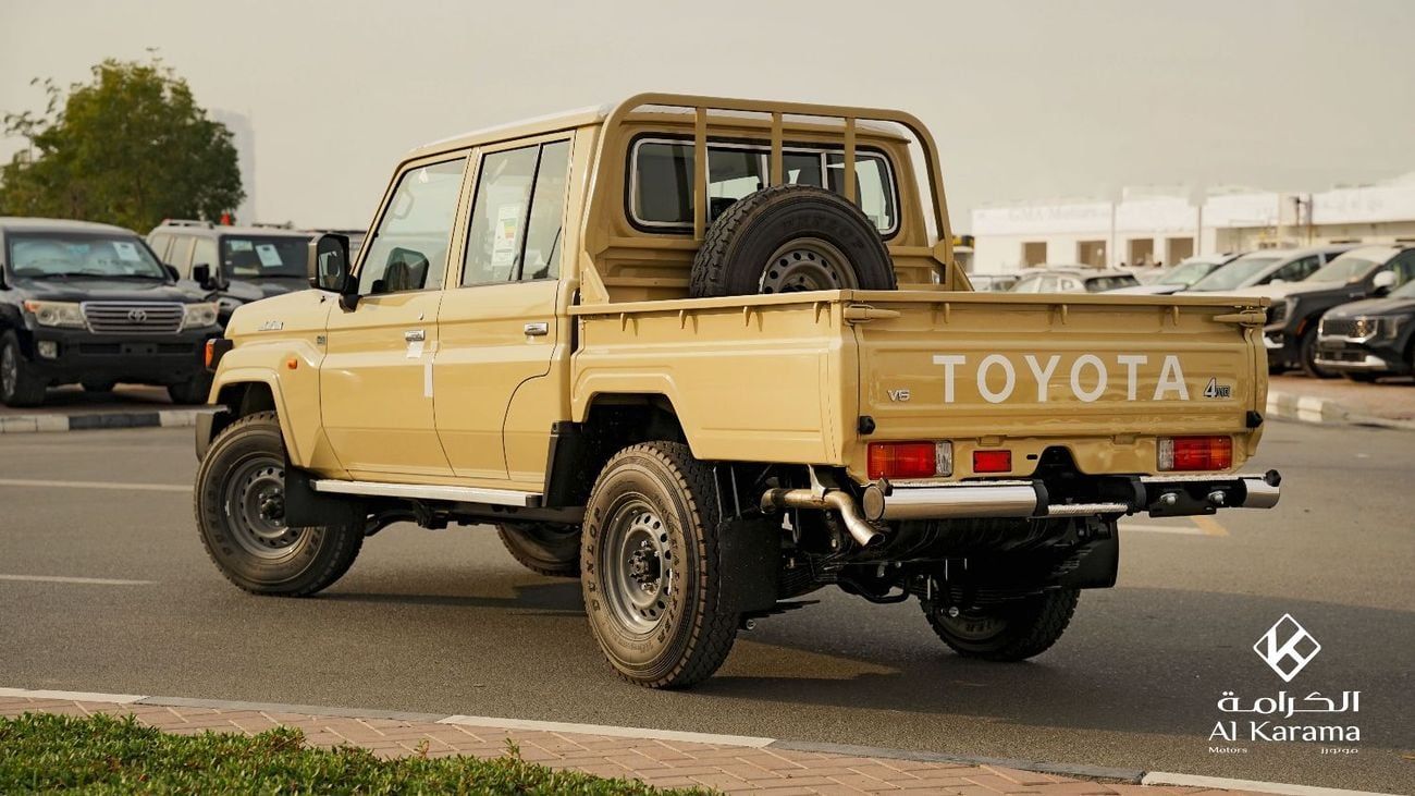 Toyota Land Cruiser Pick Up 4.0L V6 | LX | Automatic Drive | 4x4 | Diff Lock | Double Cabin | GCC Specs