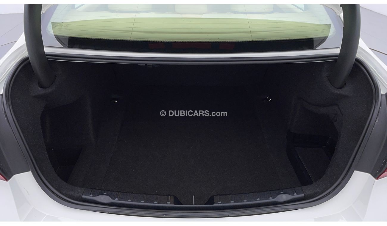 BMW 318i EXCLUSIVE 1.5 | Zero Down Payment | Free Home Test Drive