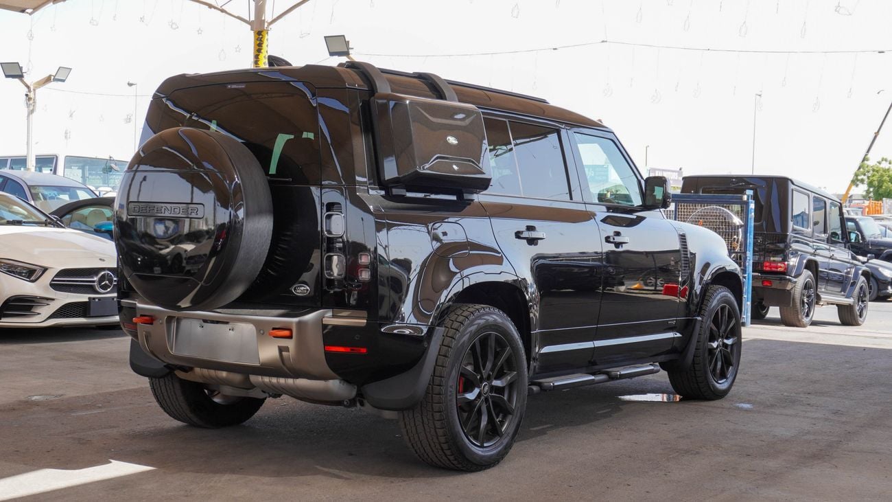 Land Rover Defender 3.0 L V6 d  RHD