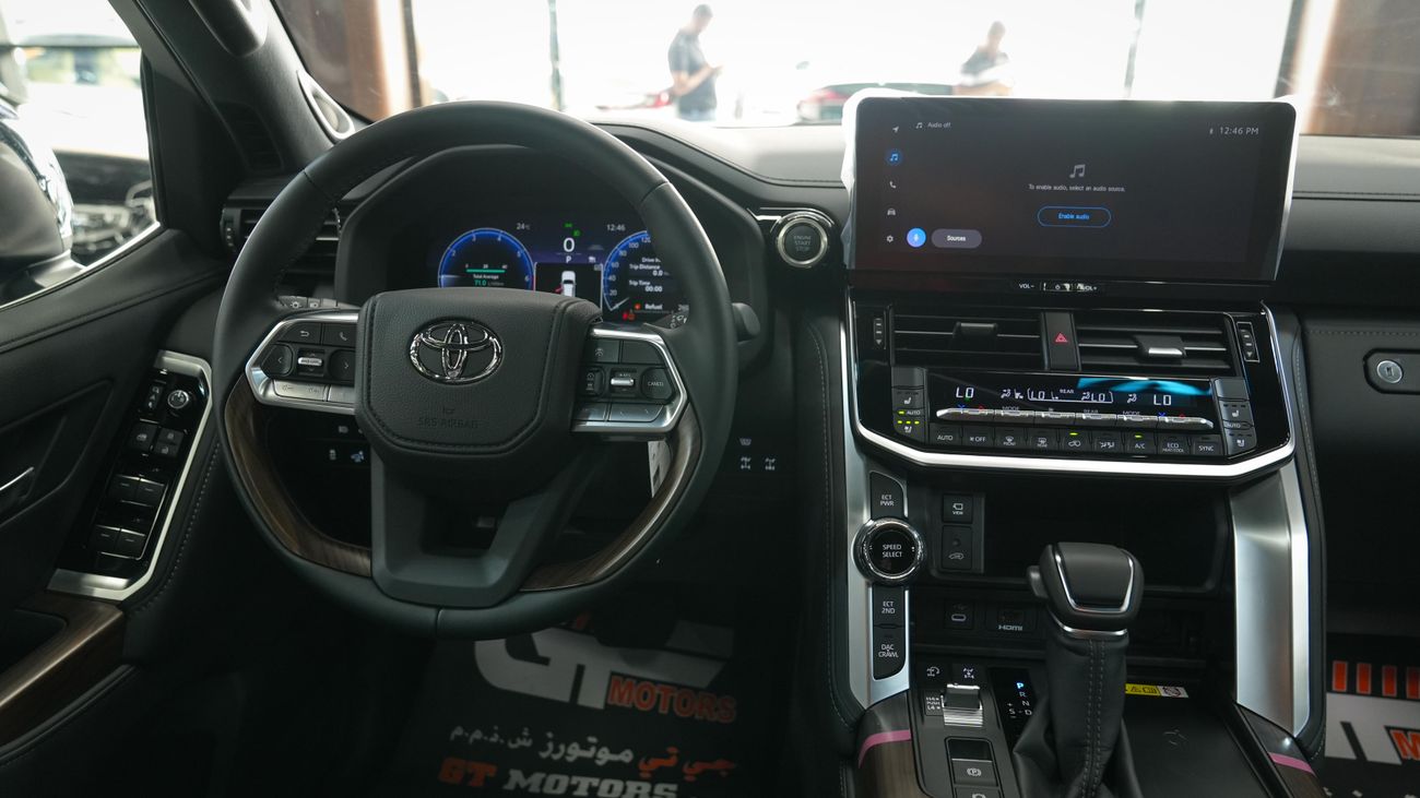 Toyota Land Cruiser VXR