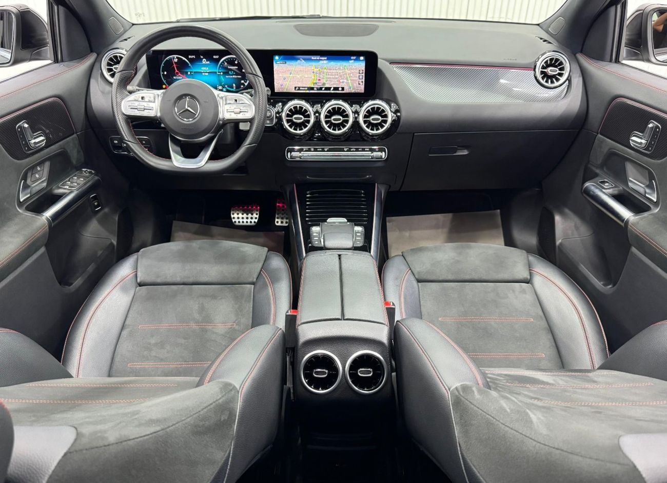 Mercedes-Benz GLA 200 AMG 1.3L 2021 Mercedes Benz GLA200 AMG, 2025 Mercedes Warranty, 2026 Mercedes Service Pack, Full Opt