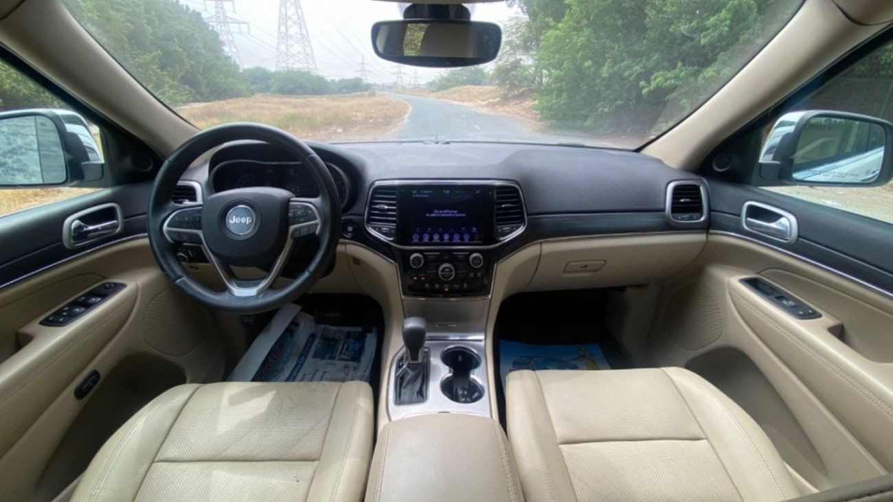 Jeep Grand Cherokee Limited 4X4 Drive