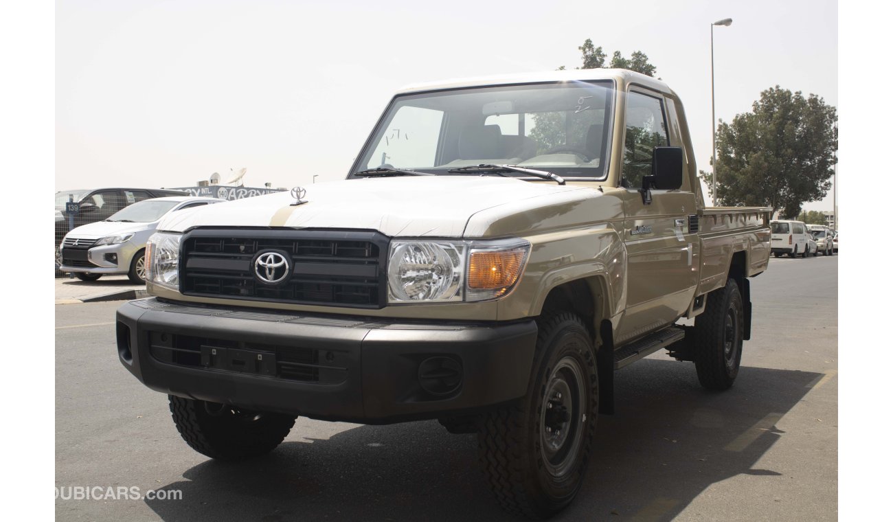 Toyota Land Cruiser Pick Up 4.2L,V6,DIESEL,SINGLE/CABIN,POWER WINDOW,DIFF/LOCK,DOUBLE FUEL TANK,MT,2022MY ( FOR EXPORT ONLY)