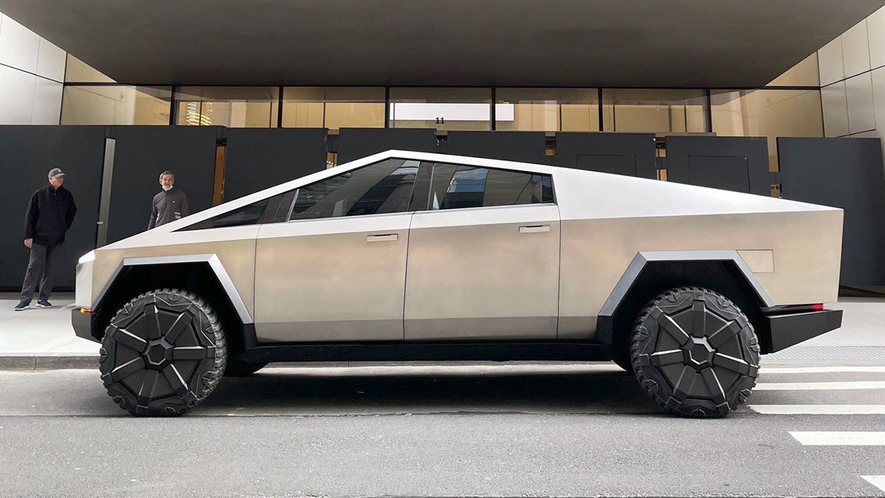تسلا سايبرتراك exterior - Side Profile