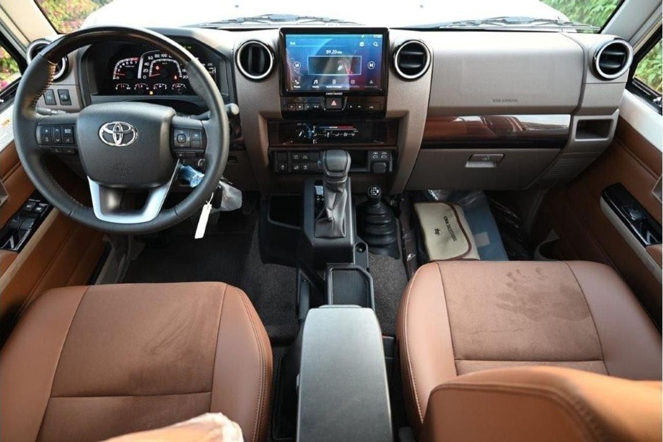 Toyota Land Cruiser 70 2025 TOYOTA LAND CRUISER 71 HARDTOP SDLX 4.0L PETROL 4WD AT