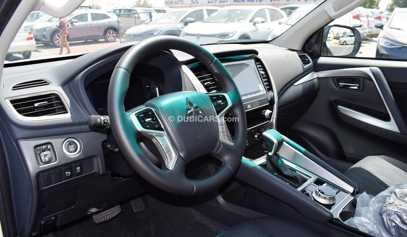 Mitsubishi Montero Montero Sport 2021 3.0L E72 | GCC specs 4x4 (Sunroof) | Exterior Grey, White, Silver, Black, Brown,