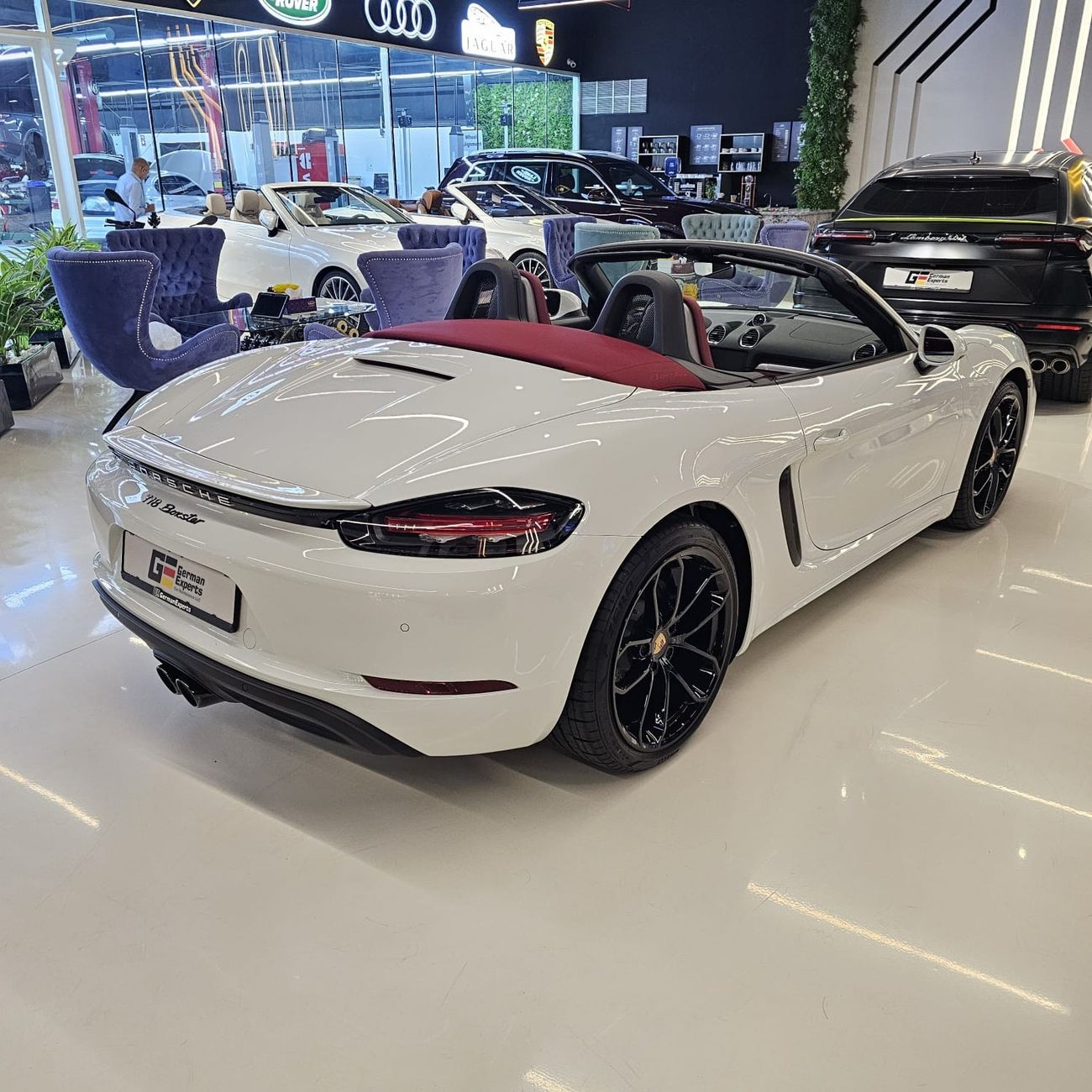 Porsche 718 Boxster BOXTER 2024 GCC /DEALER WARRANTY