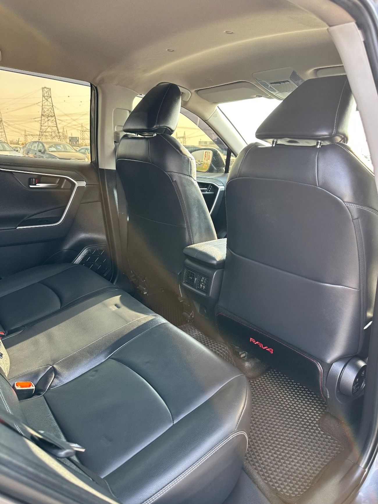 Toyota RAV4 Full Option 2.0L 360 camera origin Japan 2022