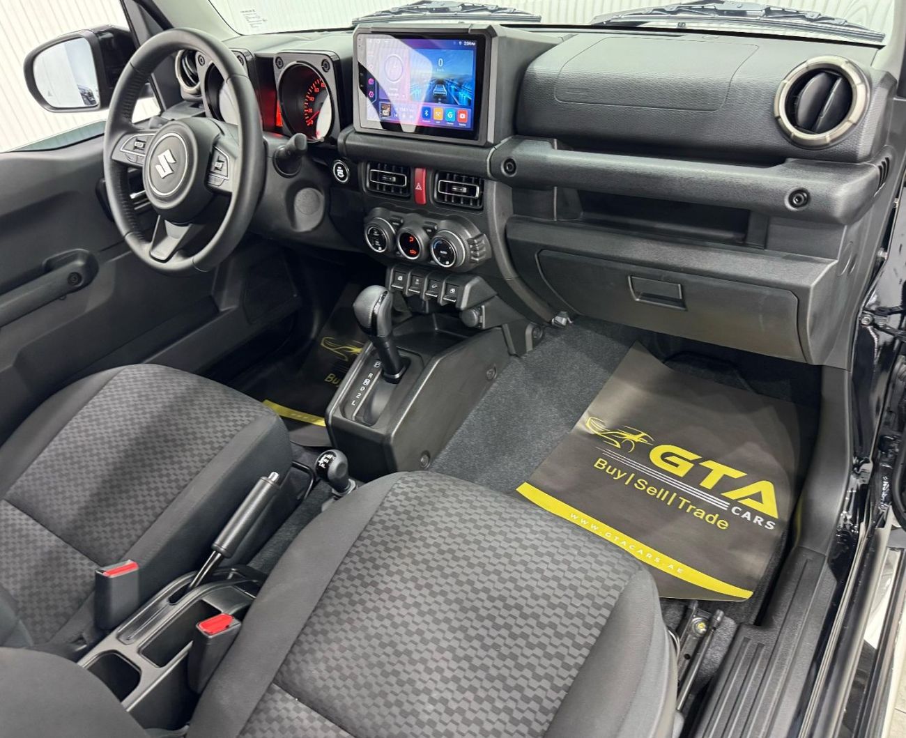 سوزوكي جيمني GL 1.5L (3-Doors) 2023 Suzuki Jimy All Grip, Nov 2028 Suzuki Warranty, Very Low Kms, G63 Kit, GCC