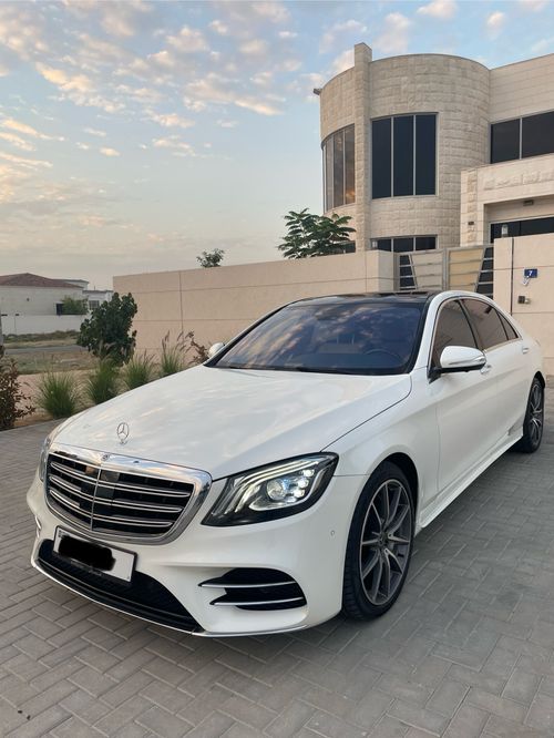 Mercedes-Benz S 560