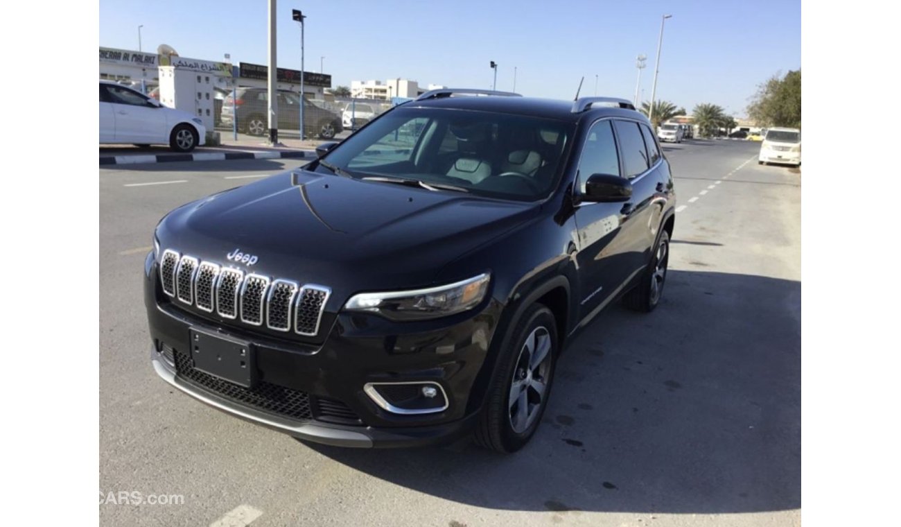 جيب شيروكي JEEP CHEROKEE 2019 MODEL FULL FULL OPTION