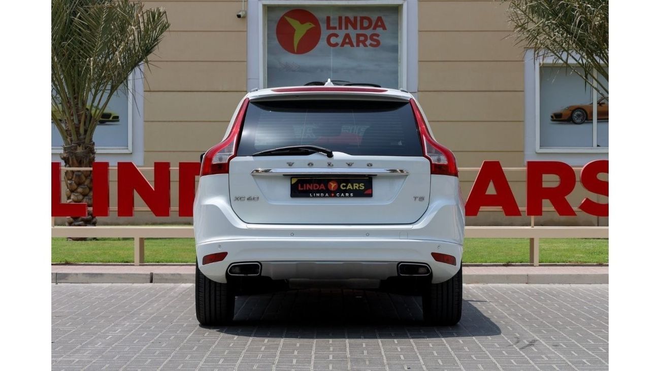 فولفو XC 60 Volvo XC60 2016 GCC under Warranty with Flexible Down-Payment.