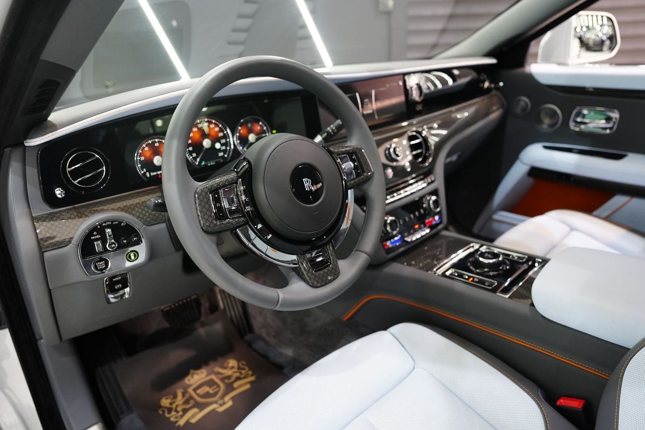 Rolls Royce Ghost Black Badge, Two-Tone, Rear Entertainment, Bespoke Audio, Dealer Warr + Serv!