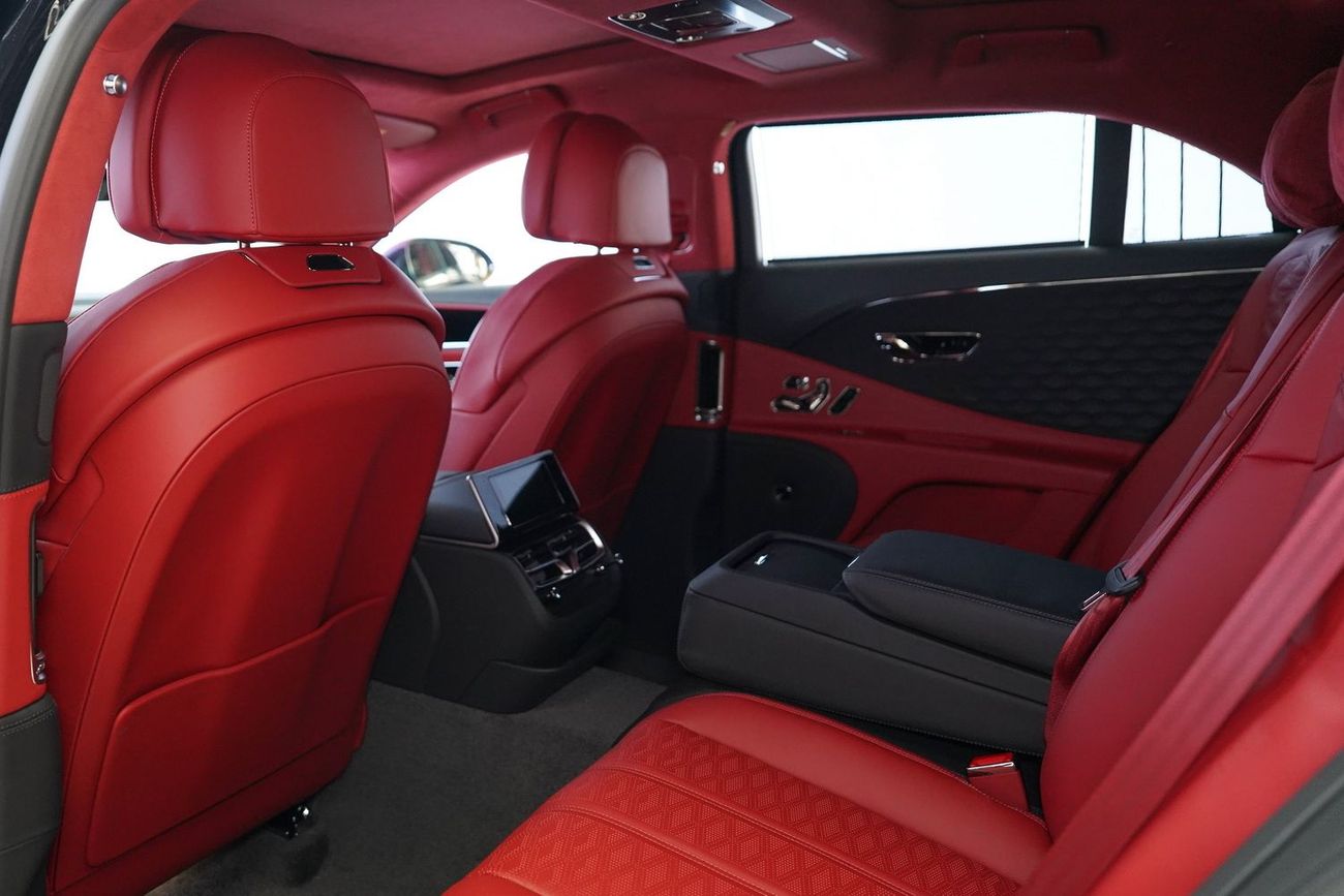 Bentley Flying Spur 4.0T V8