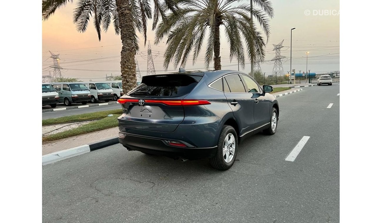 تويوتا هاريار Toyota Harrier 2022 Right hand drive