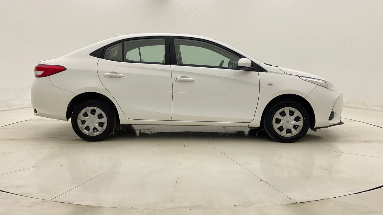 تويوتا يارس SE 1.5 | بدون دفعة مقدمة | اختبار القيادة في المنزل