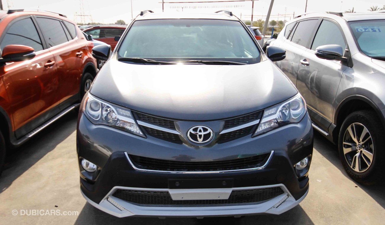 Toyota RAV4 XLE AWD